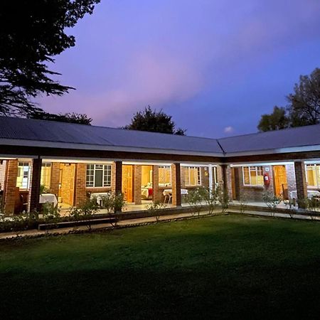 Village Lodge Harrismith Exterior photo