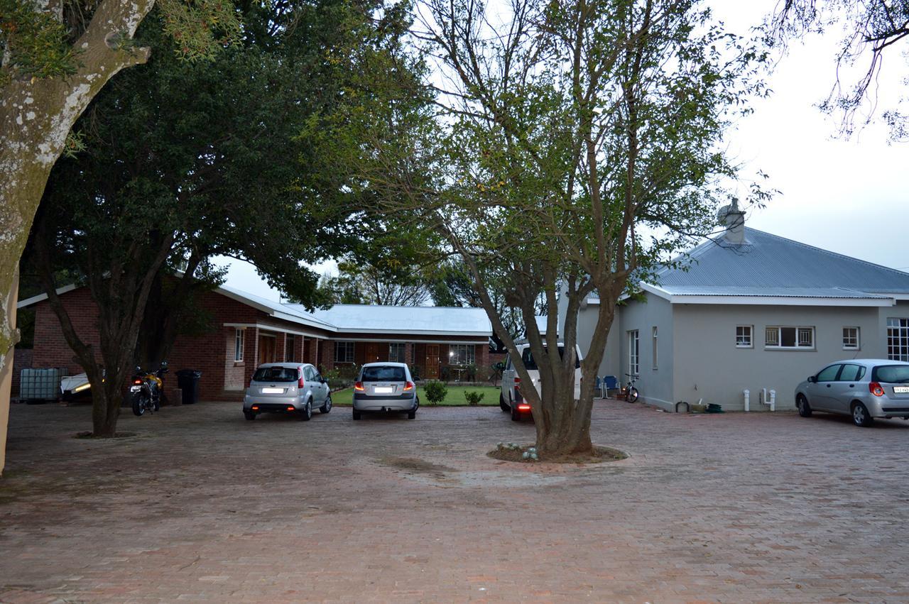 Village Lodge Harrismith Exterior photo