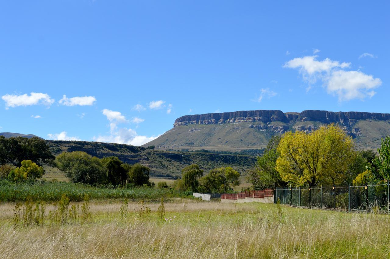 Village Lodge Harrismith Exterior photo